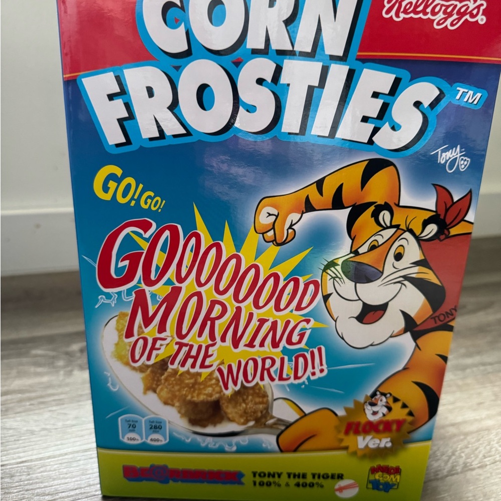 Bearbrick Tony The Tiger Medicom Kellogg's Corn Frosties 100% & 400% Set